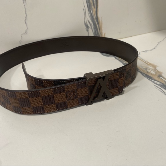 Louis Vuitton belt - Picture 8 of 10